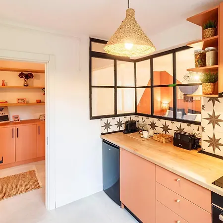 Apartament Central Modern Flat Near Metro & Park *