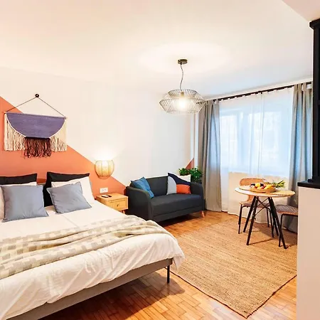 Apartament Central Modern Flat Near Metro & Park Bukareszt